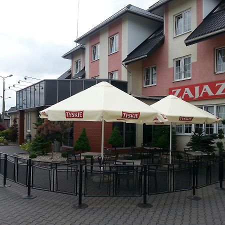 Max Na Terenie Stacji Mol Hotel Radzymin Buitenkant foto